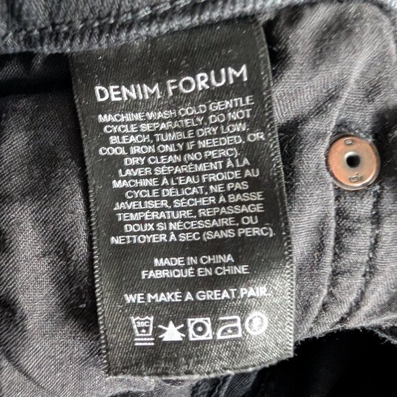 Denim Forum The Yoko High Rise Slim Crop Black Jeans Button Fly Size 26 - Picture 8 of 11